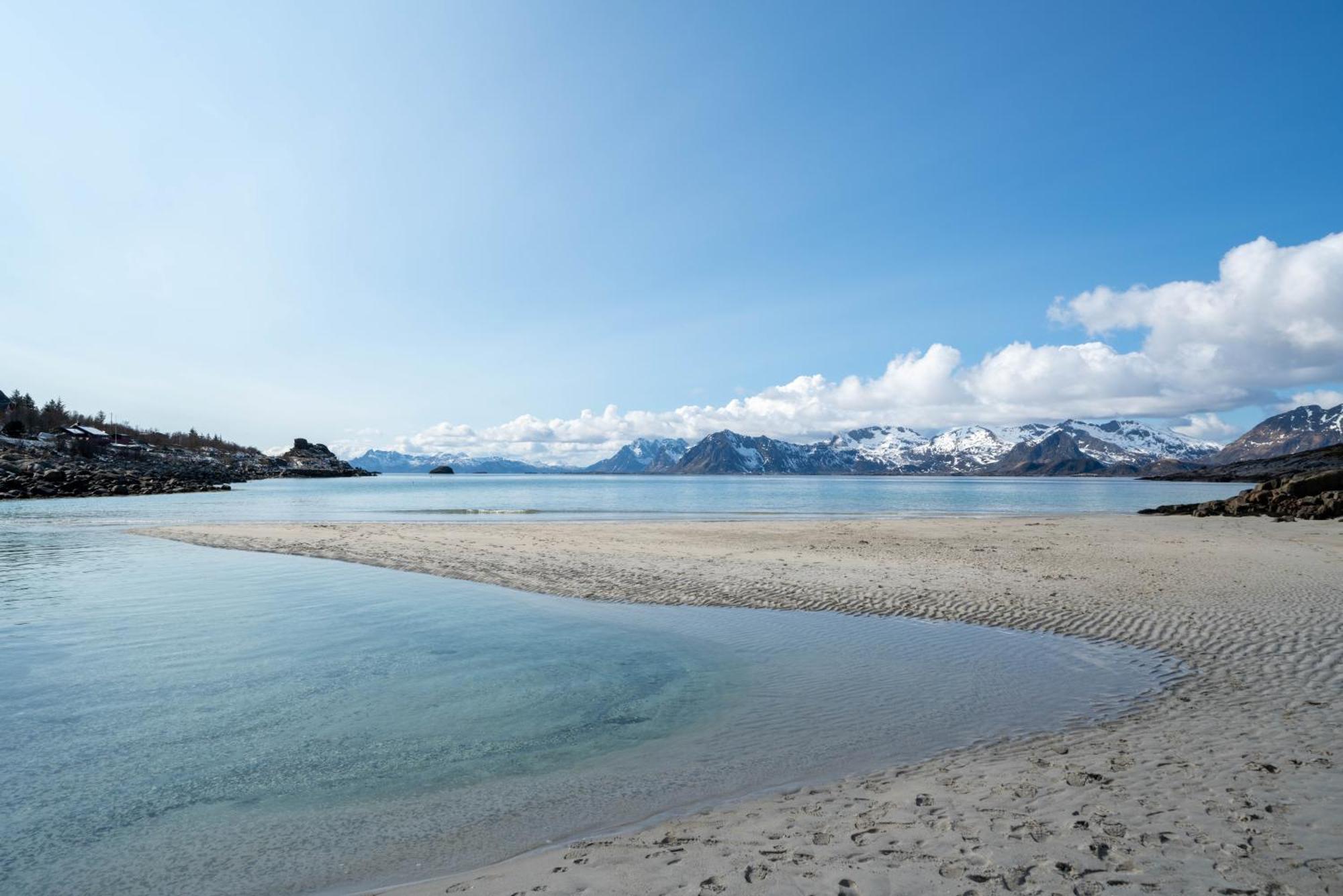 Nydelig I Unike Lofoten I Naerheten Av Henningsvaer!